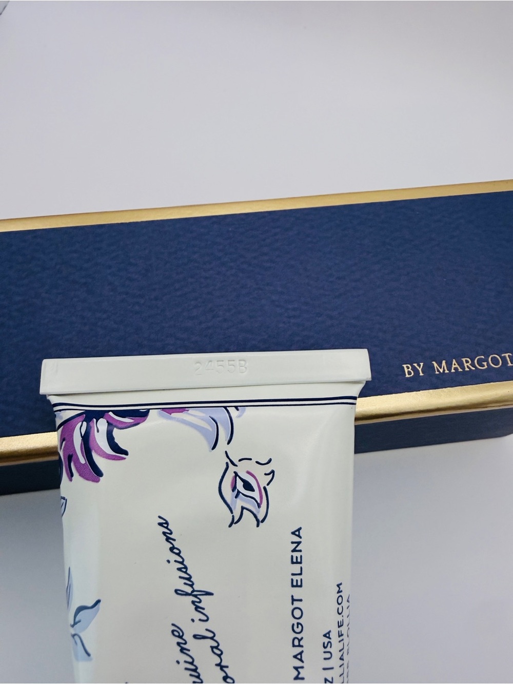 Lollia “Imagine” Flowering Willow & Lotus Handcreme 4oz Margot Elena New - Picture 9 of 11